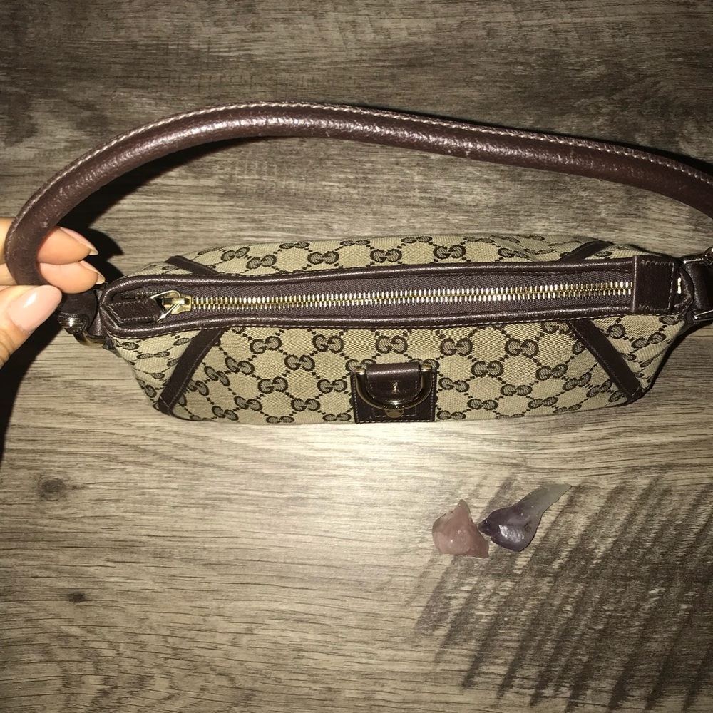 Gucci - Picture 3 of 5
